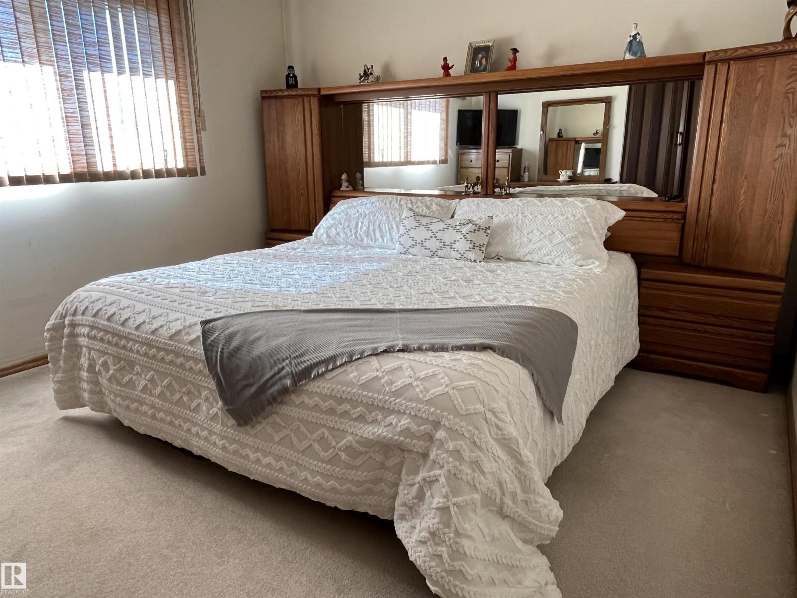 16131 110B AV NW - 18