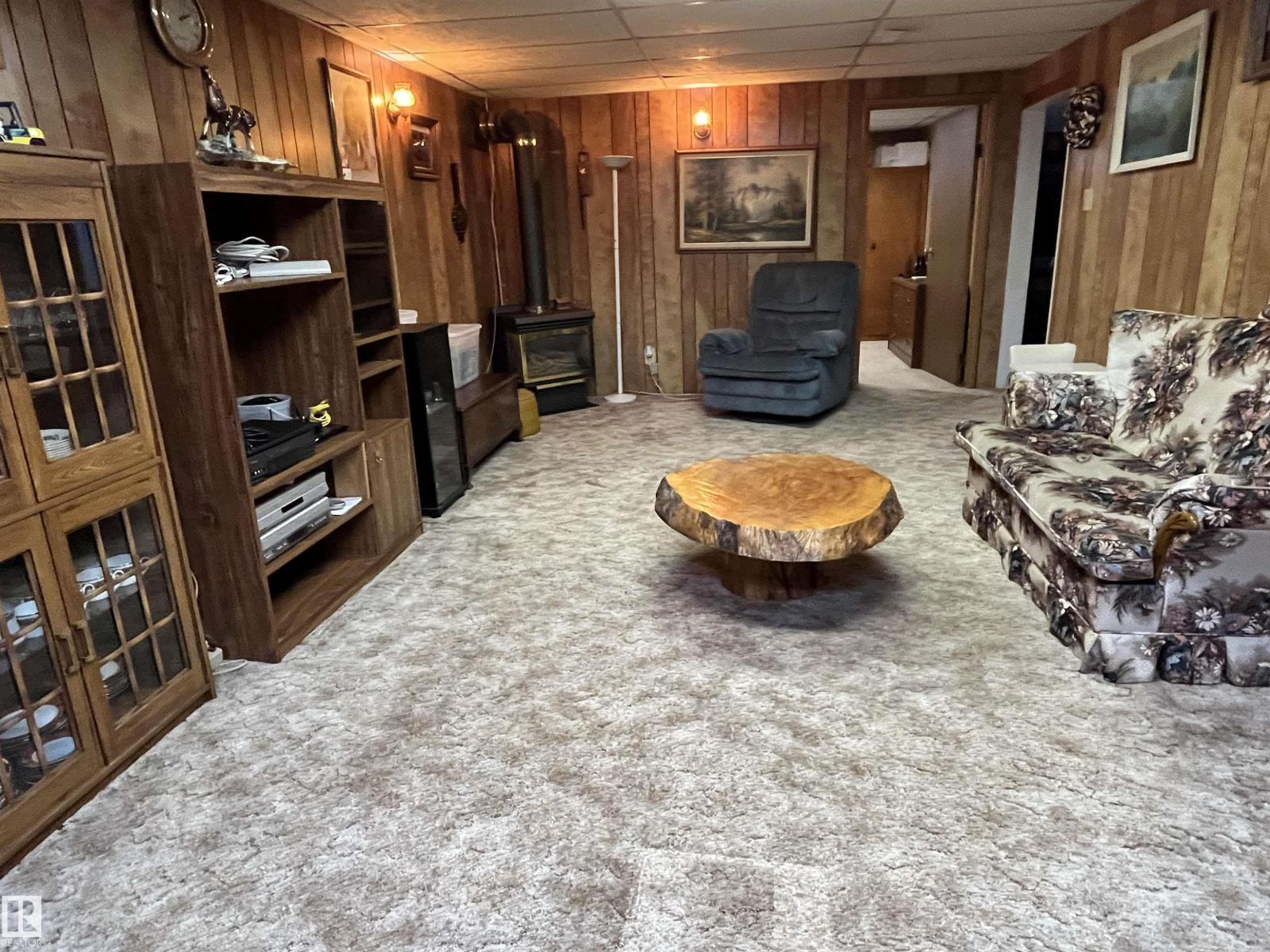 16131 110B AV NW - 32