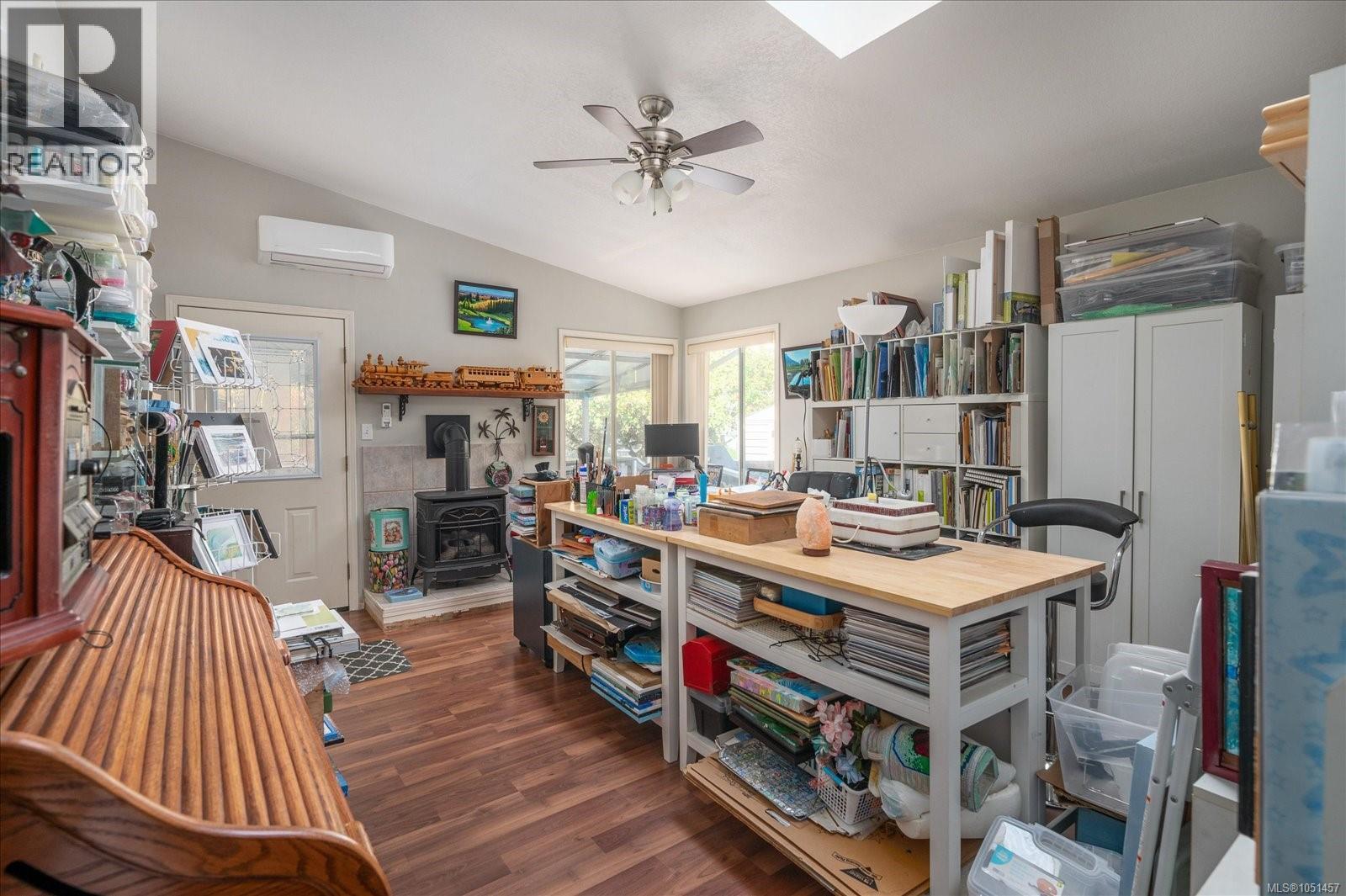 555 Hooper Pl - Image 10
