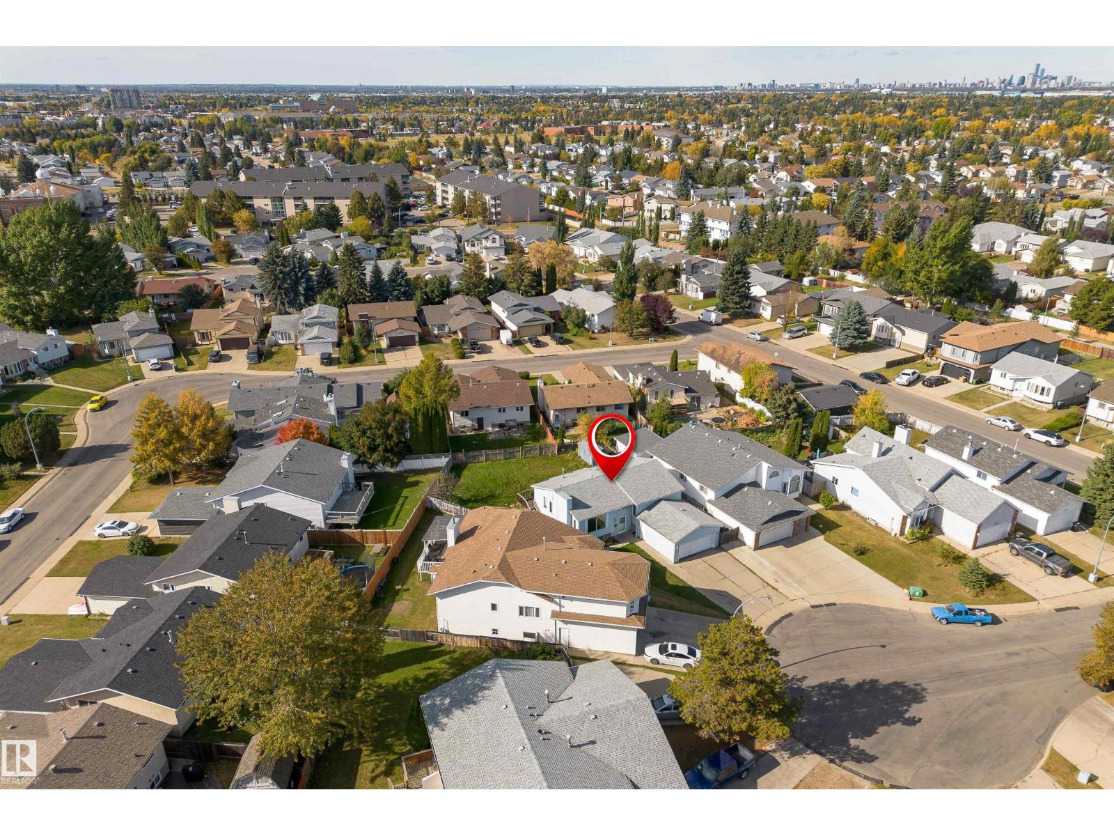 4151 28 AV NW - 43