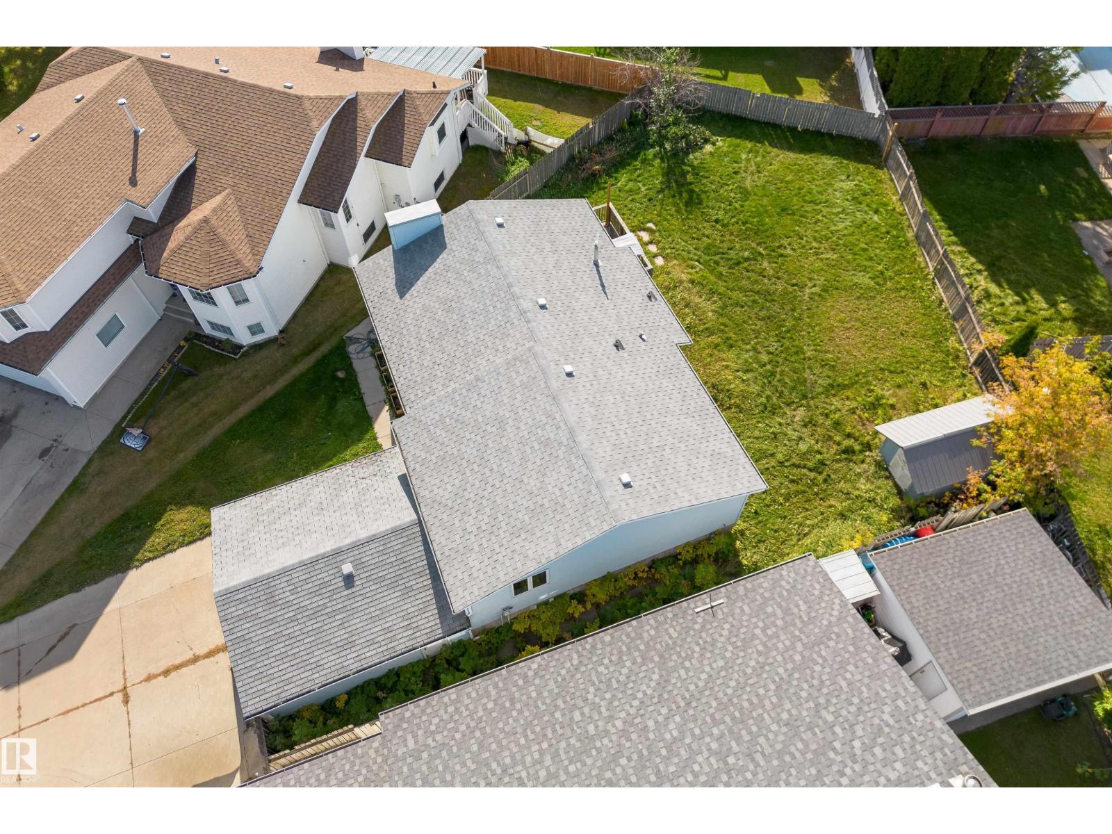 4151 28 AV NW - Image 41