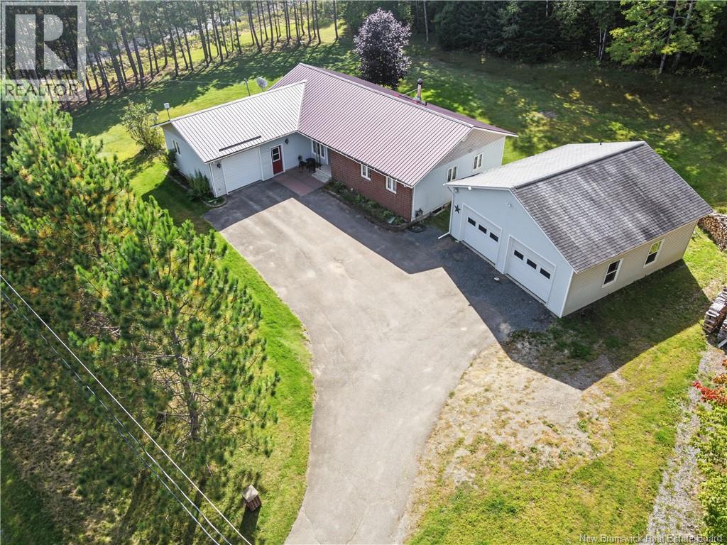 3 Maple Street - 1
