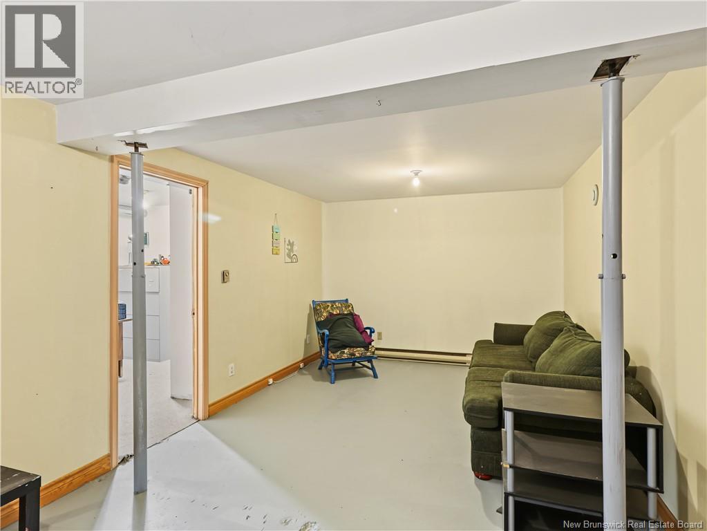 3 Maple Street - Image 37