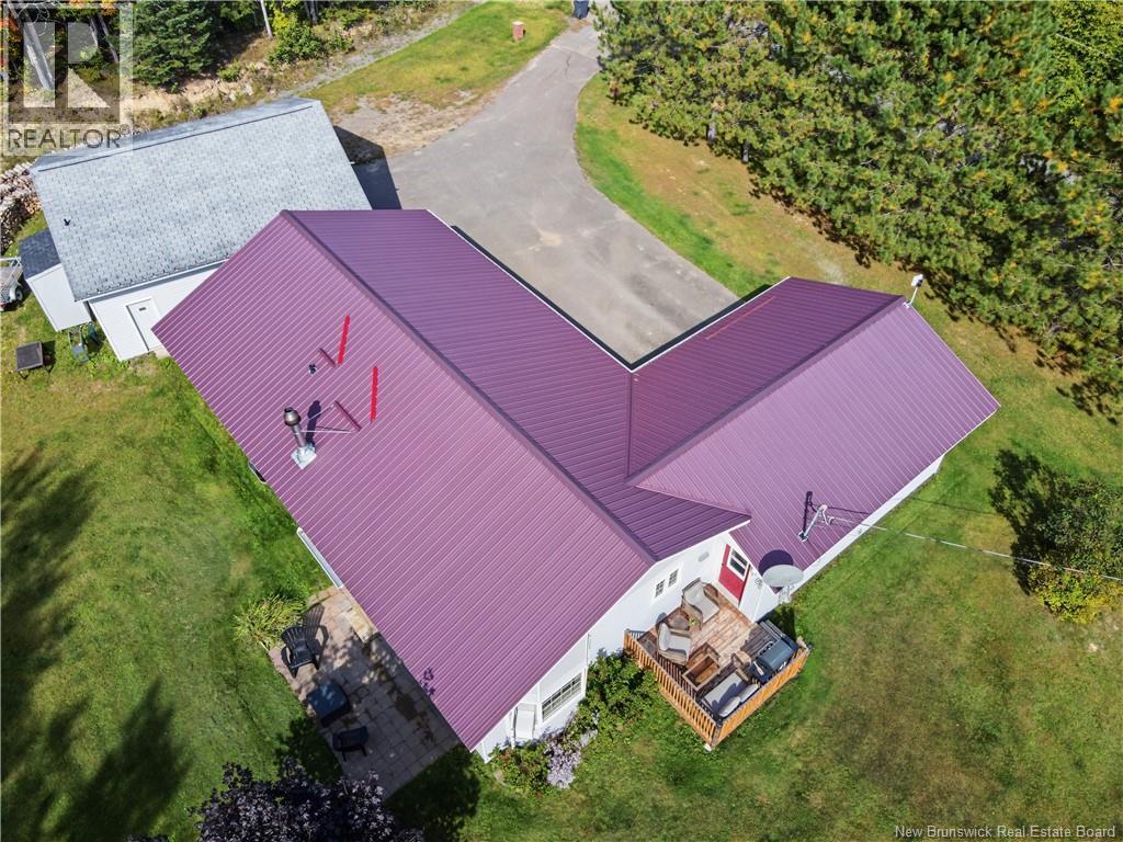 3 Maple Street - Image 48