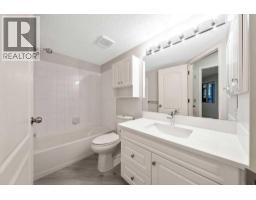 109, 20 Sierra Morena Mews Sw, Calgary, AB T3H3K6 Photo 13