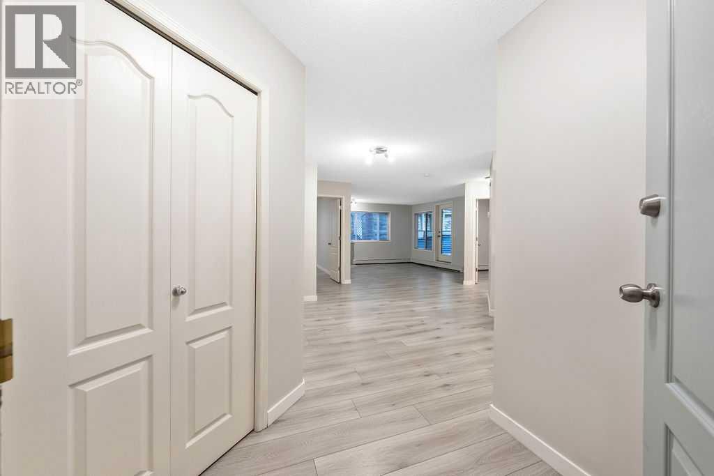 #109 20 Sierra Morena Mews SW - 5