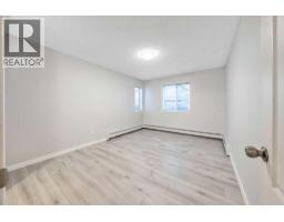 109, 20 Sierra Morena Mews Sw, Calgary, AB T3H3K6 Photo 16