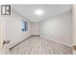 109, 20 Sierra Morena Mews Sw, Calgary, AB T3H3K6 Photo 14