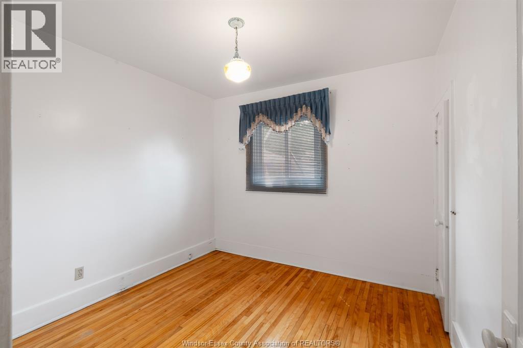 2279 Lillian Avenue — photo 29