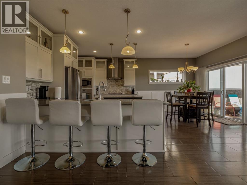 1569 Coalbanks Boulevard W - 10