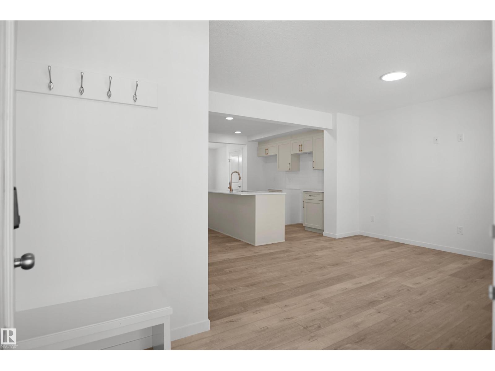 267 Deer Valley DR - 4