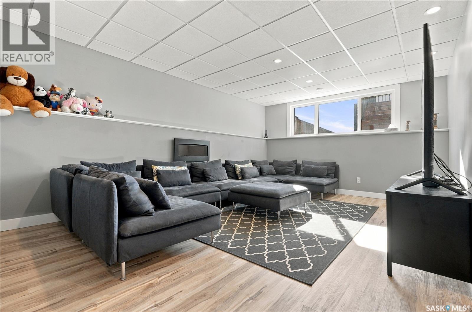 310 Burgess CRESCENT - Image 41