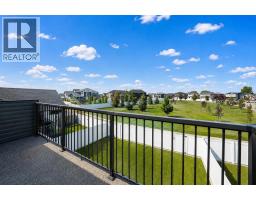 38 Sterling Link Se, Medicine Hat, AB T1B4N2 Photo 48