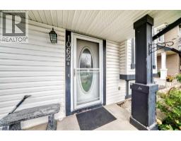 1062 Bridlemeadows Manor SW - photo 3