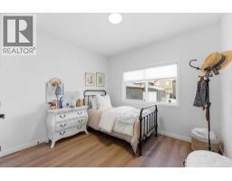 966 Chinook Winds Meadow SW - photo 16