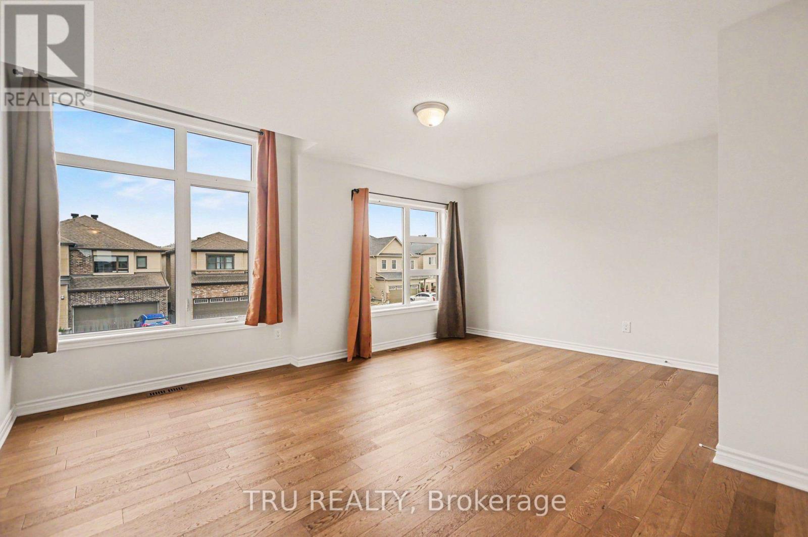213 QUARTER HORSE STREET - Image 29