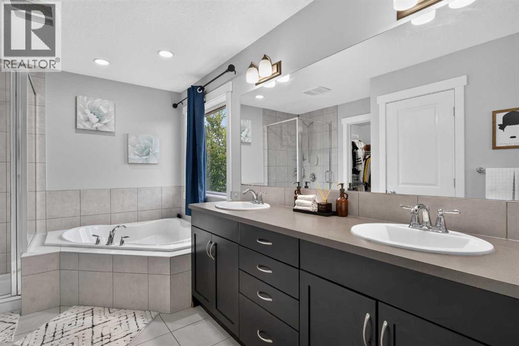 684 Evanston Drive NW - photo 25