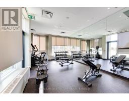 105 - 60 Honeycrisp Crescent, Vaughan, ON L4K0N5 Photo 12