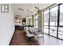 105 - 60 Honeycrisp Crescent, Vaughan, ON L4K0N5 Photo 14