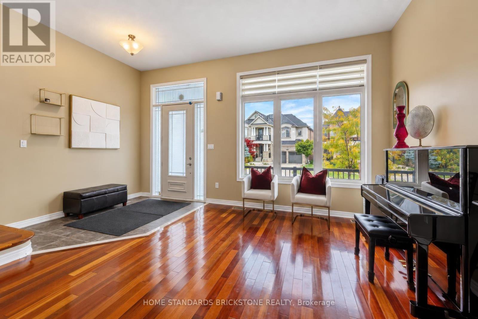 134 Kingshill Road, Richmond Hill, ON photo 4