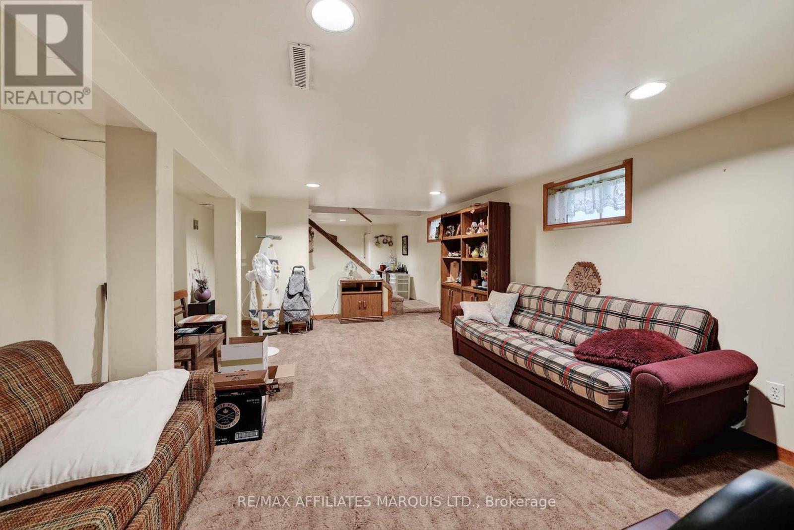 1624 AUBIN AVENUE - 21