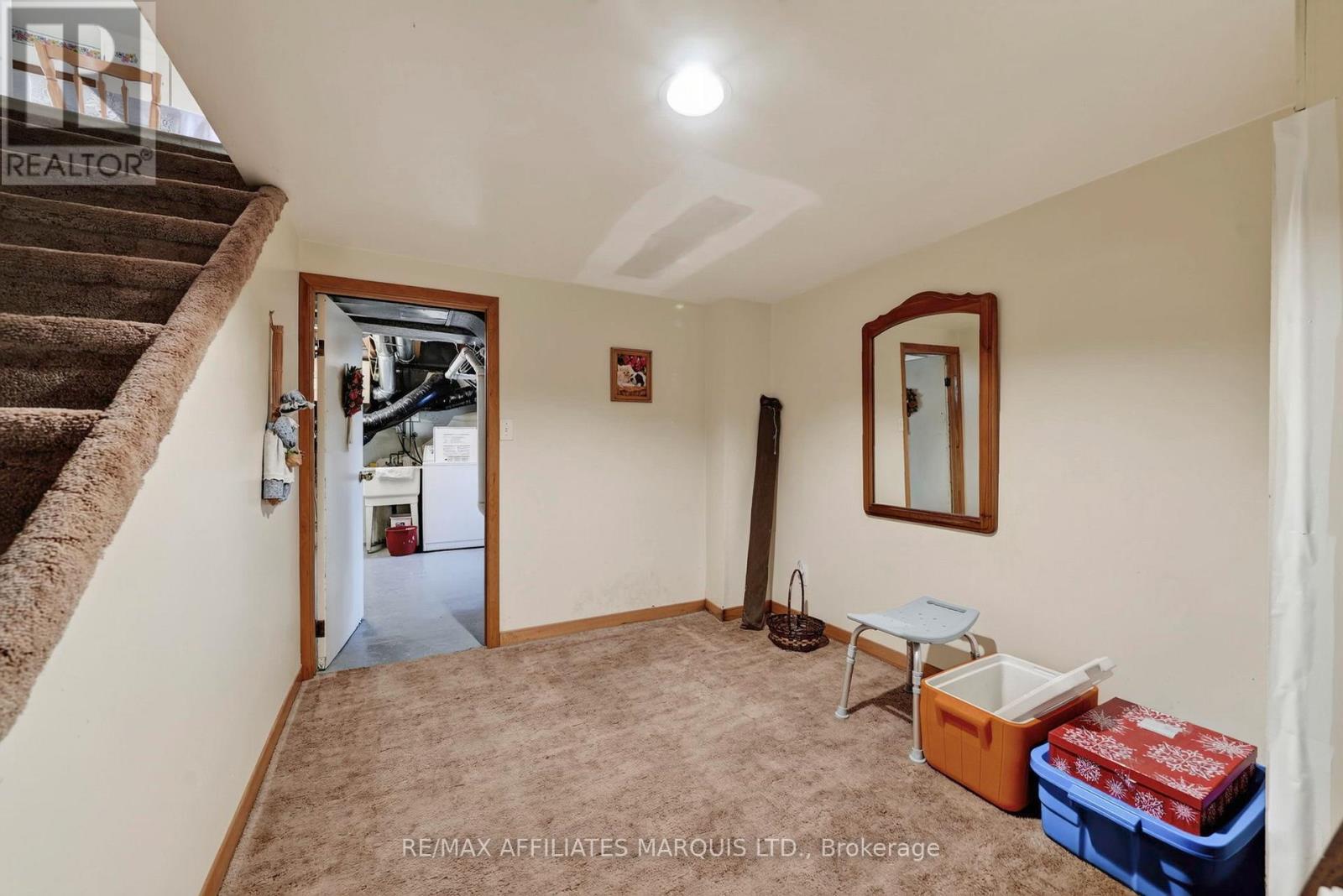 1624 AUBIN AVENUE - 22