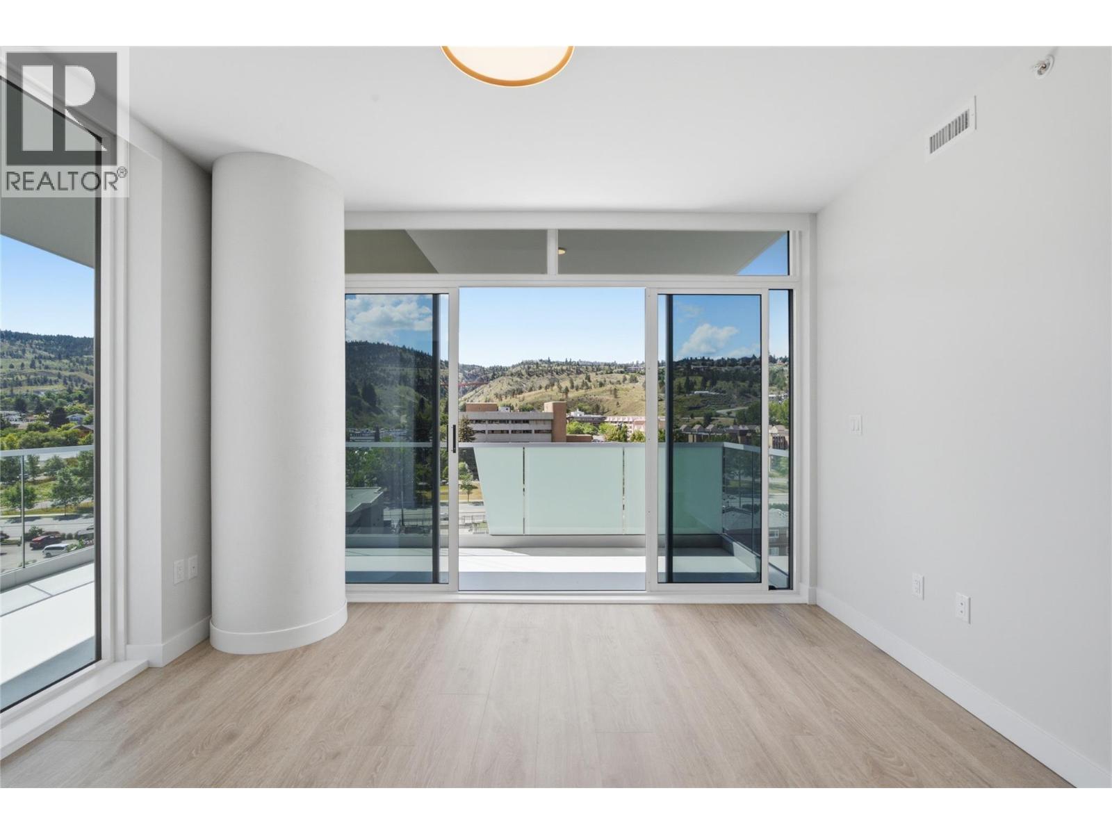 #504 460 NICOLA Street - 25