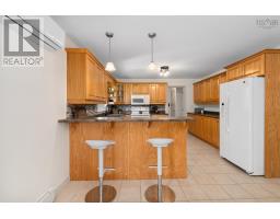 5pc Ensuite bath - 110 Sawmill Crescent, Middle Sackville, NS B4E3M6 Photo 10