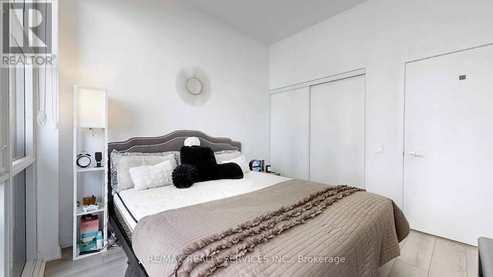 102- 1787 St. Clair Avenue West, Toronto, ON photo 10