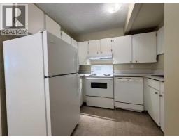 921, 21 Berkeley Place W - photo 17