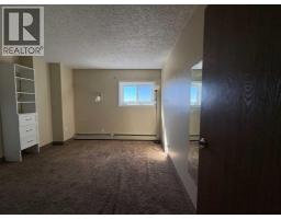 921, 21 Berkeley Place W - photo 20