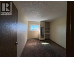 921, 21 Berkeley Place W - photo 22
