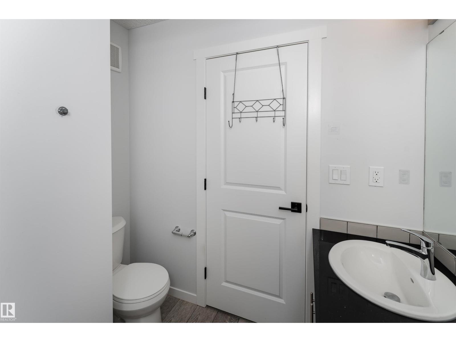 #40 850 SECORD BV NW - 20
