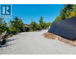 1071 Uplands Close, Ucluelet, BC V0R3A0 Photo 34