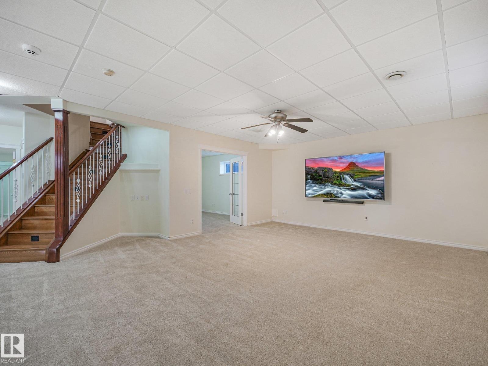 10703 6 AV SW - Image 27