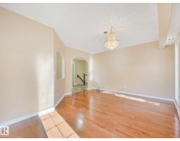 10703 6 Av Sw, Edmonton, AB T6W1G3 Photo 10