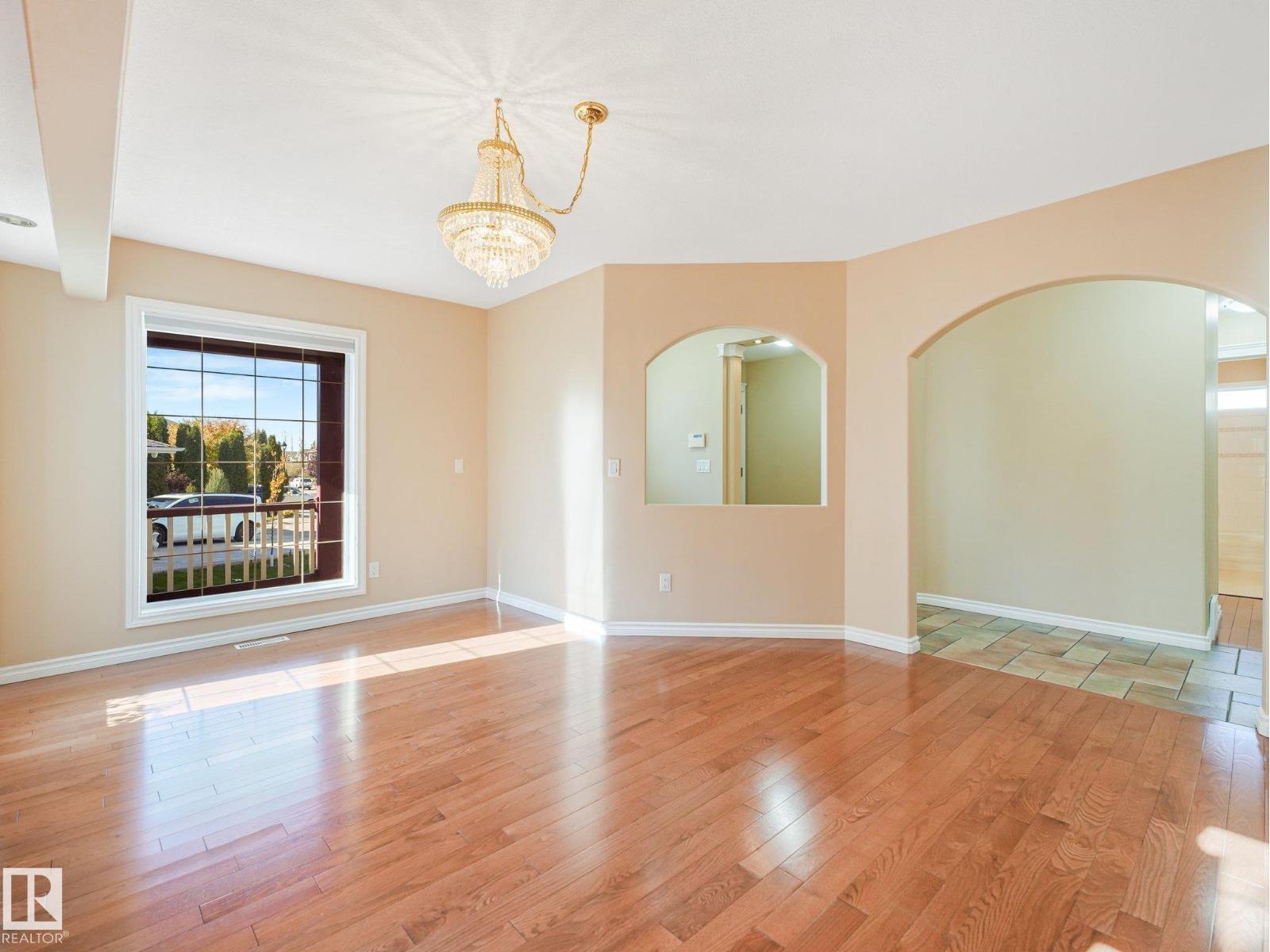 10703 6 AV SW - Image 9