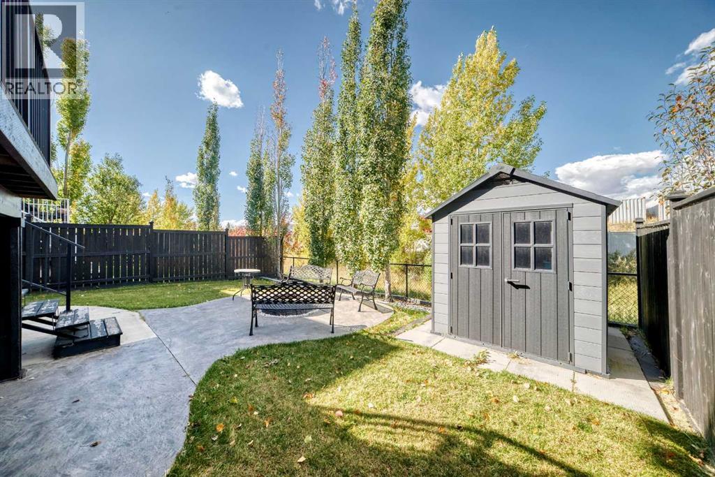 1060 KINGSTON Crescent SE - Image 45