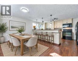 3pc Bathroom - 3103a 38 Street Sw, Calgary, AB T3E3G4 Photo 7