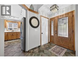5 Sunset Crescent - photo 3