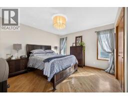5 Sunset Crescent - photo 16