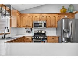 5 Sunset Crescent - photo 9