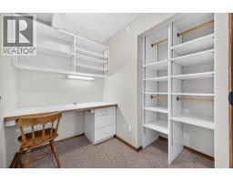 5 Sunset Crescent - photo 30