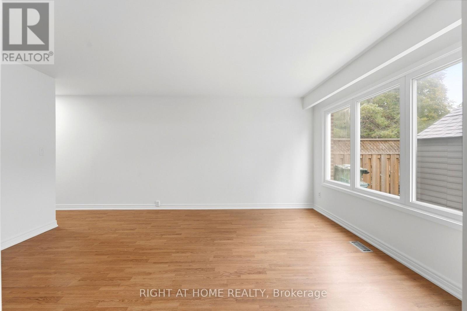 #92 92 ST ANDREWS DRIVE - 8