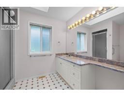 695 Valley Road, Kelowna, BC V1V2E6 Photo 35