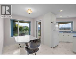 2pc Bathroom - 695 Valley Road, Kelowna, BC V1V2E6 Photo 18