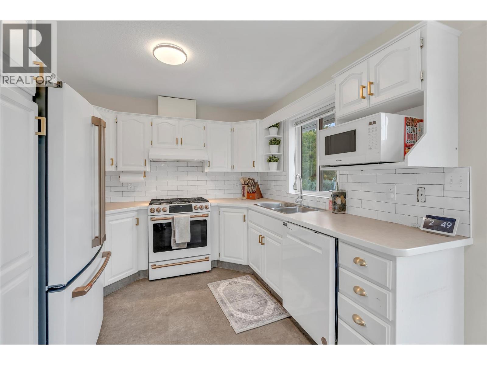 114 VANCOUVER Place, Penticton