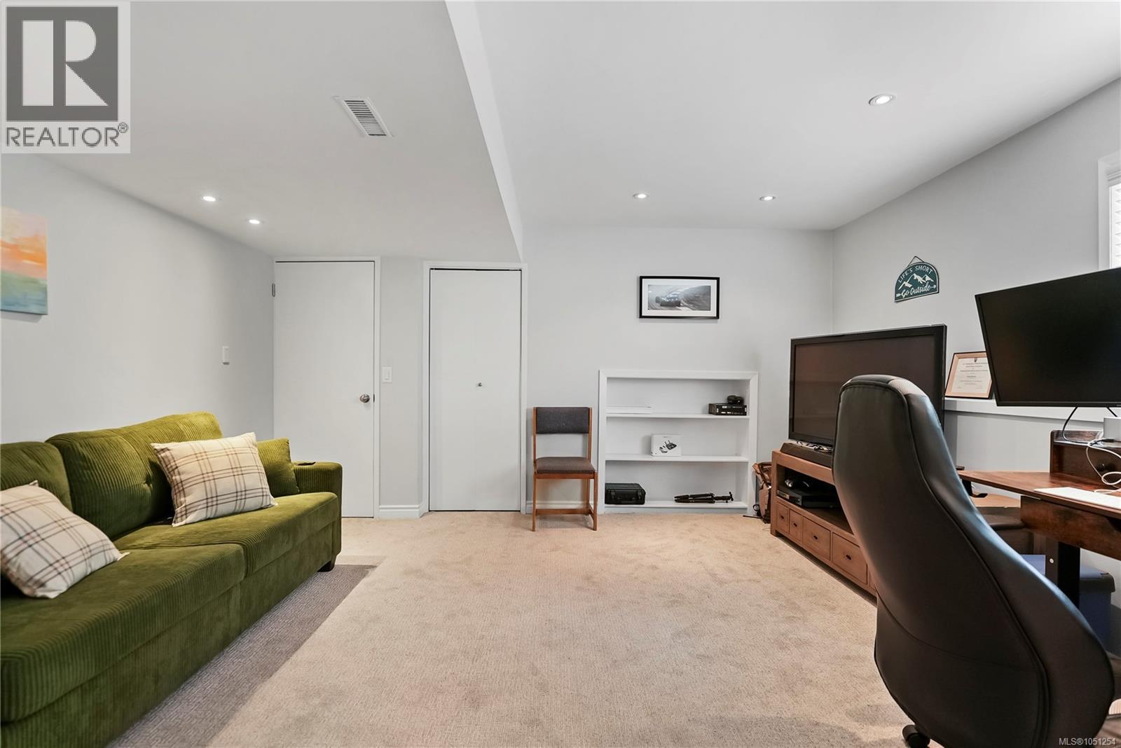 800 Alvarado Terr - Image 29