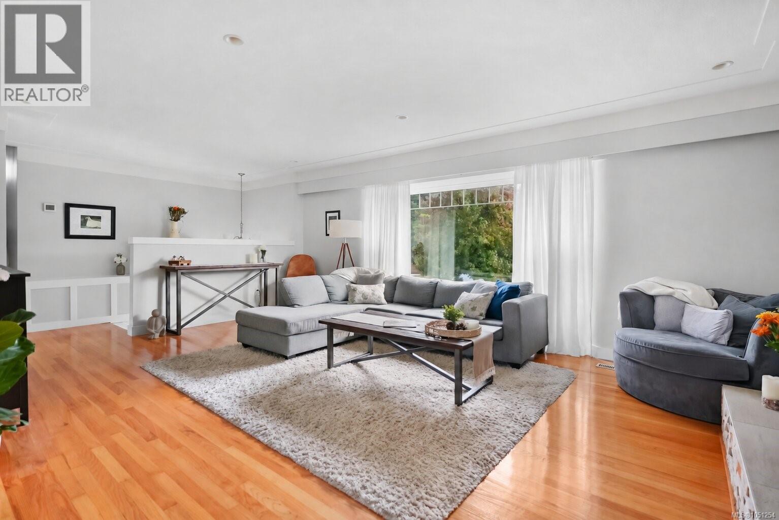 800 Alvarado Terr - Image 5