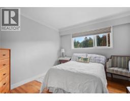 Recreation room - 800 Alvarado Terr, Saanich, BC V8Y1G4 Photo 21